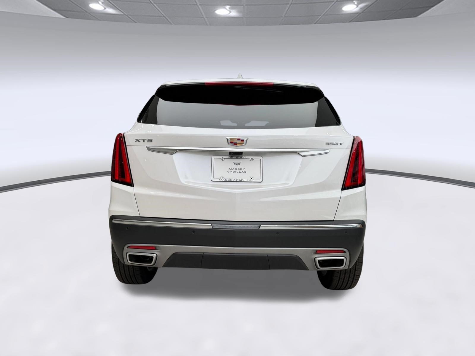 Certified 2026 Cadillac XT5 Premium Luxury w/ Driver Assist Package FWD image 10
