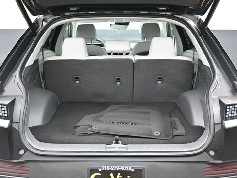 Used 2022 Hyundai Ioniq 5 SEL w/ Cargo Package image 13