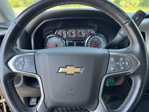 Used 2018 Chevrolet Silverado 1500 LT w/ Texas Edition AWD/4WD image 17