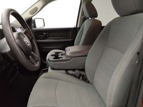 Used 2020 RAM 1500 Tradesman w/ Chrome Plus Package RWD image 17