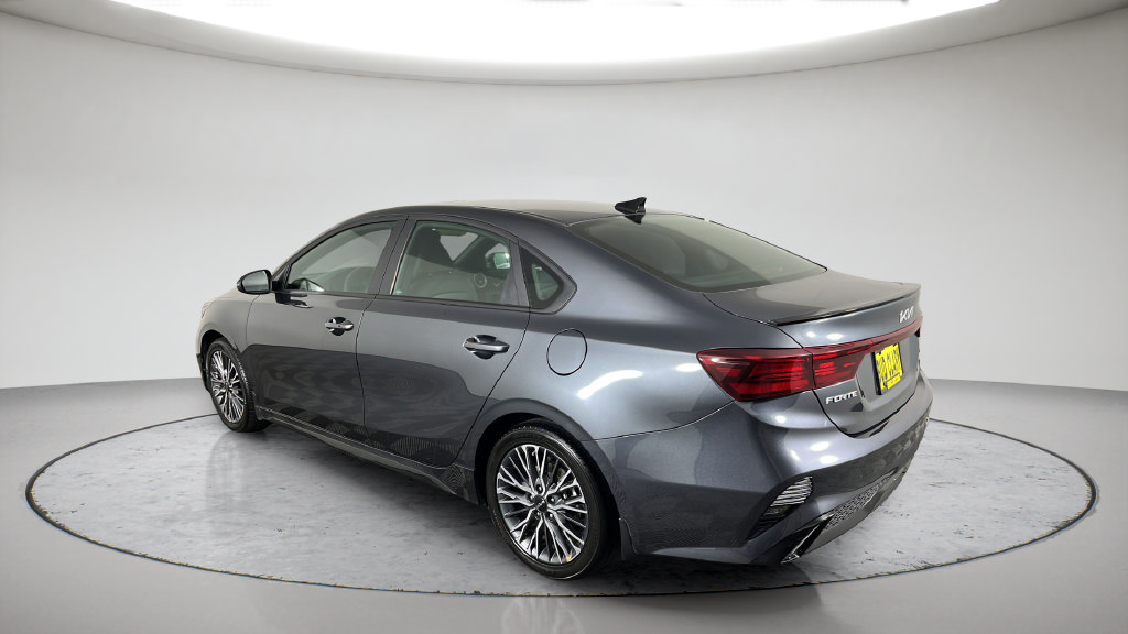 Used 2024 Kia Forte GT-Line w/ GT-Line Premium Package FWD image 11