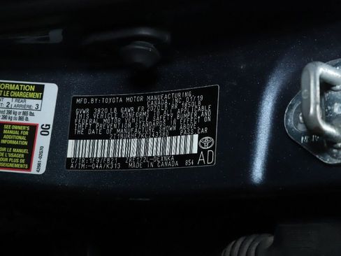 Used 2019 Toyota Corolla LE FWD image 21