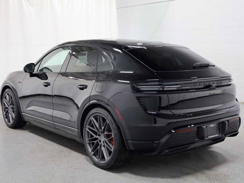 New 2025 Porsche Macan Turbo Electric image 3