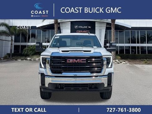 New 2025 GMC Sierra 3500 Pro w/ Convenience Package image 3