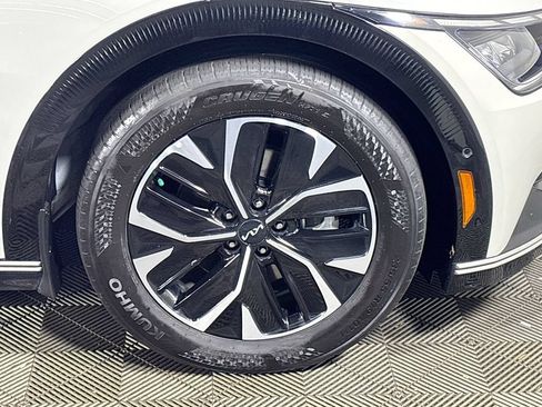 Used 2023 Kia EV6 Wind w/ Wind Technology Package AWD/4WD image 23
