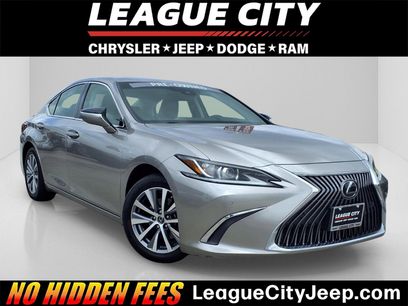 Used 2019 Lexus ES 350 Luxury w/ Premium Package