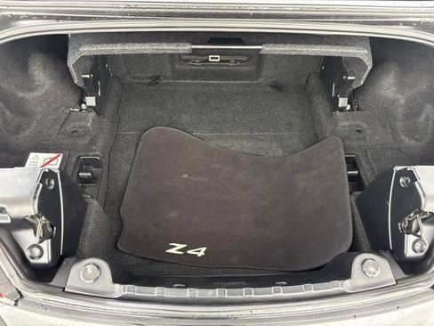 Used 2009 BMW Z4 sDrive30i RWD image 10