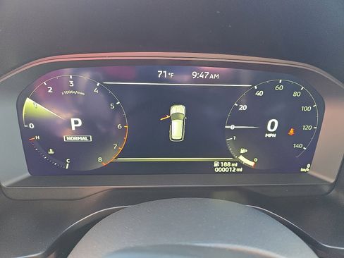 New 2025 Mitsubishi Outlander SE image 16