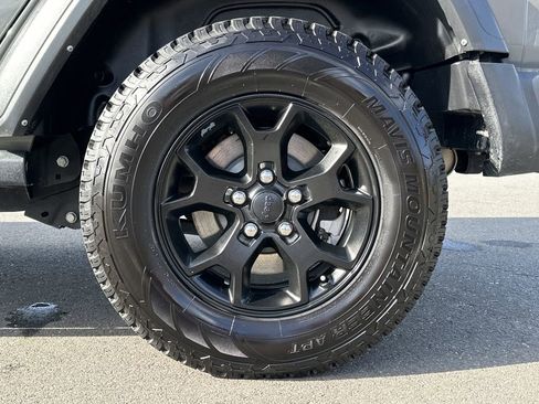 Certified 2022 Jeep Wrangler Unlimited Sport image 16