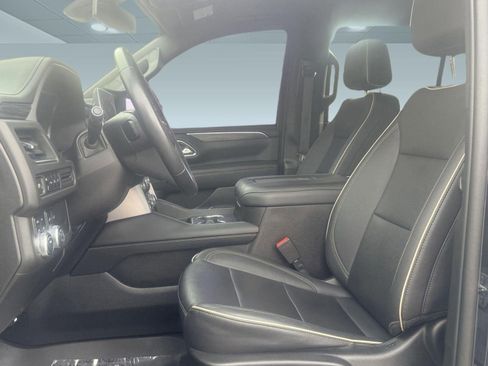 Used 2022 GMC Yukon SLT AWD/4WD image 5