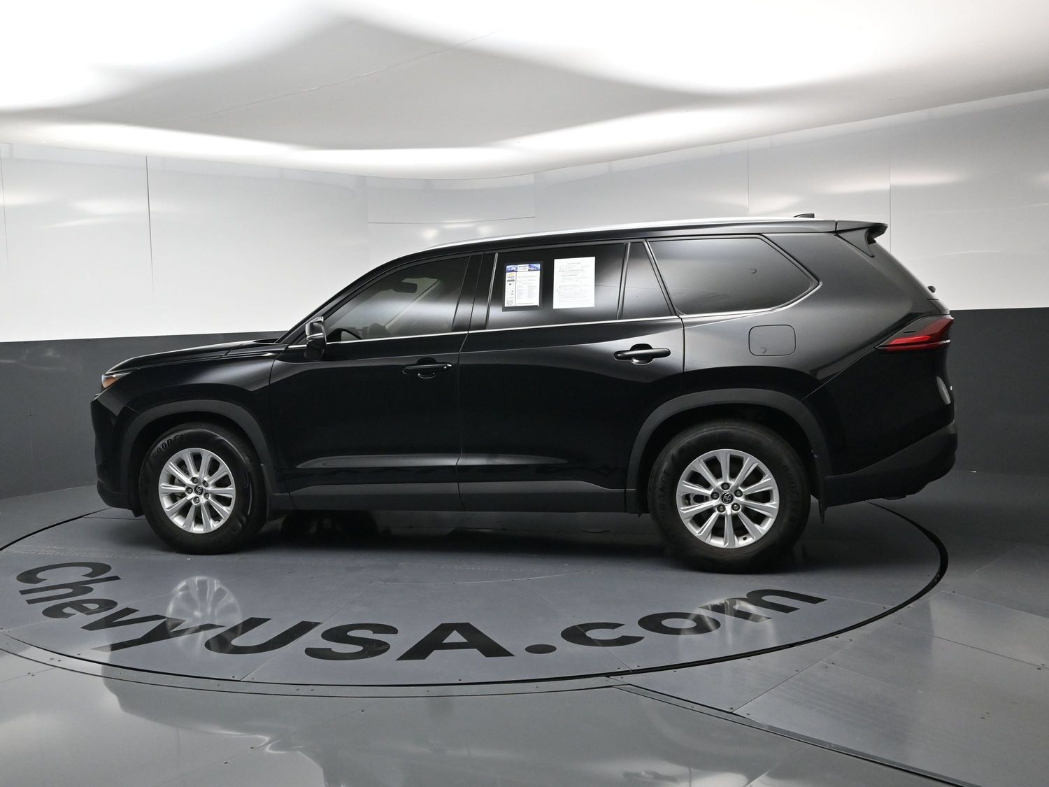 Used 2026 Toyota Grand Highlander AWD image 6