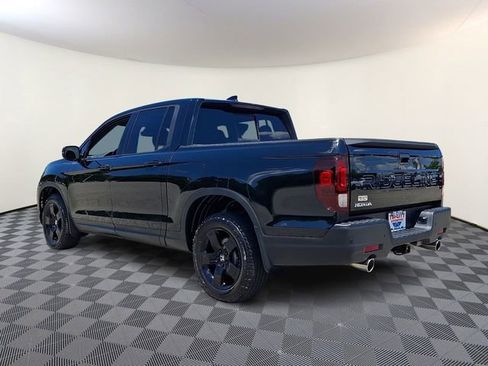 Used 2025 Honda Ridgeline Black Edition image 4