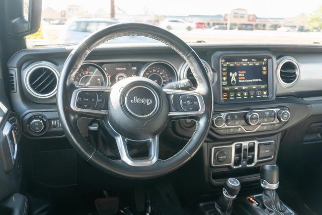 Used 2022 Jeep Gladiator Overland w/ Cold Weather Group AWD/4WD image 10