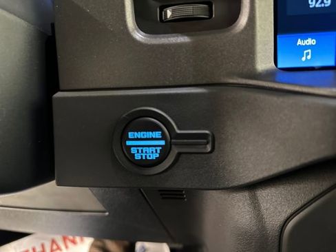 New 2025 Ford Bronco Big Bend image 30