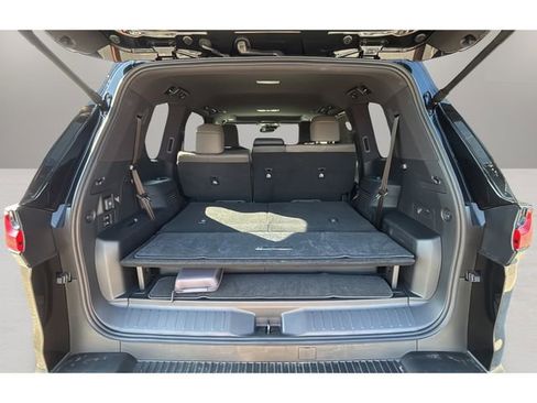 Used 2025 Lexus LX 700h Overtrail w/ Accessory Package (Z1) AWD/4WD image 26