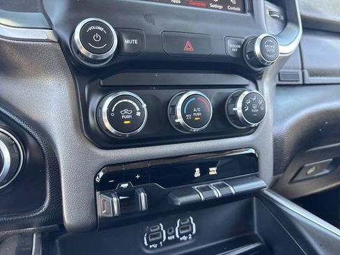 Used 2019 RAM 2500 Big Horn AWD/4WD image 25