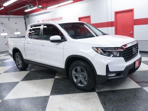 Used 2023 Honda Ridgeline RTL image 3