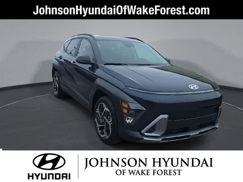 New 2026 Hyundai Kona SEL Premium FWD image 2