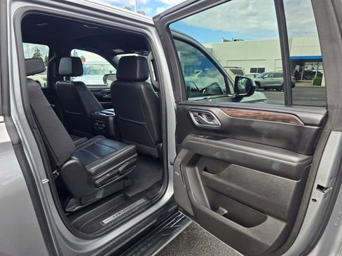 Certified 2023 Chevrolet Suburban LT image 18