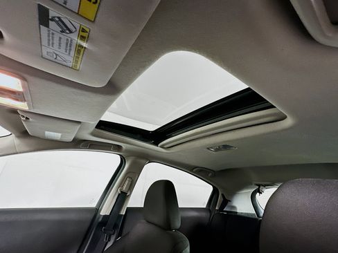 Used 2018 Honda HR-V EX image 24