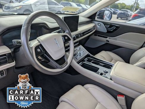 Used 2023 Lincoln Aviator Reserve w/ Equipment Group 201A RWD image 10