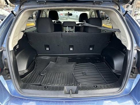 Used 2017 Subaru Crosstrek 2.0i image 12