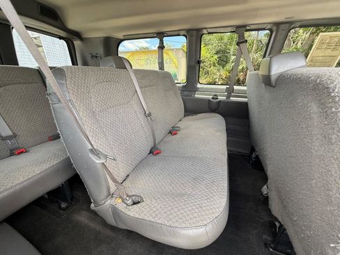 Used 2019 Chevrolet Express 2500 LT w/ LT Preferred Equipment Group RWD image 19