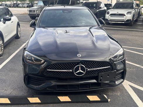 Used 2024 Mercedes-Benz C 300 4MATIC Sedan image 2