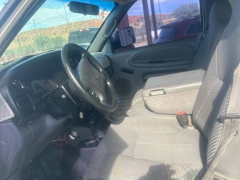 Used 2001 Dodge Ram 2500 Truck 4x4 Quad Cab image 7