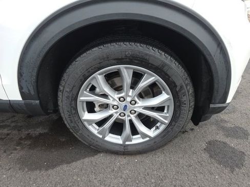 Certified 2023 Ford Explorer XLT w/ Equipment Group 202A image 2