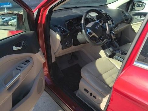 Used 2015 Ford Escape Titanium image 35