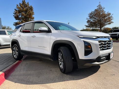 Used 2025 Chevrolet Equinox LT image 5