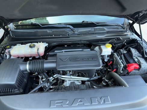 Used 2020 RAM 1500 Big Horn AWD/4WD image 16