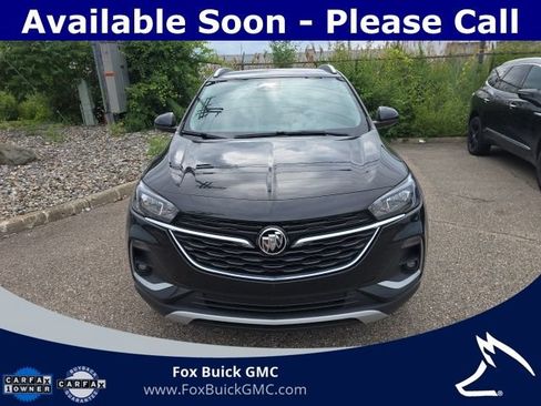 Used 2023 Buick Encore GX Select w/ Safety Package II FWD image 2