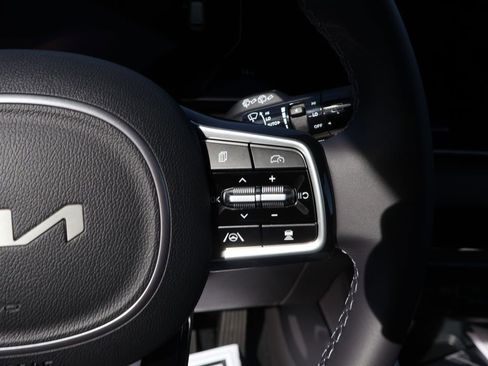 New 2026 Kia Carnival SX image 28