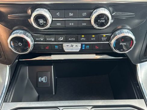 Used 2023 Ford F150 Lariat w/ Trailer Tow Package AWD/4WD image 33