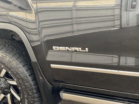 Used 2016 GMC Sierra 1500 Denali w/ Denali Ultimate Package image 10