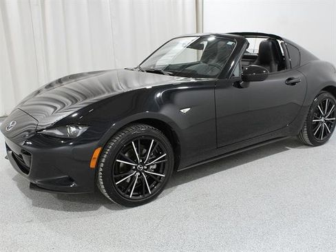 Certified 2025 MAZDA MX-5 Miata RF Grand Touring image 4
