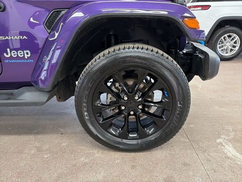 Certified 2023 Jeep Wrangler Unlimited Sahara w/ Cold Weather Group image 30