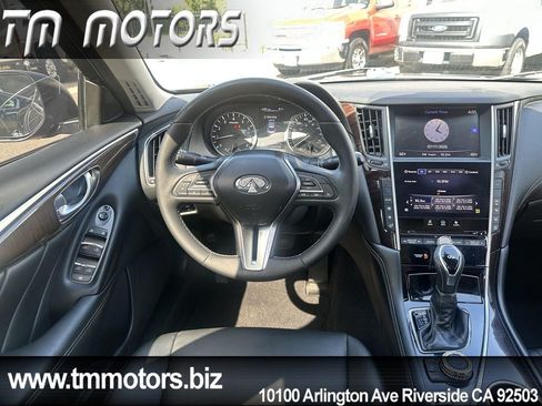 Used 2018 INFINITI Q50 Luxe RWD image 13