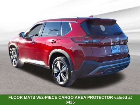 Used 2022 Nissan Rogue SL image 3