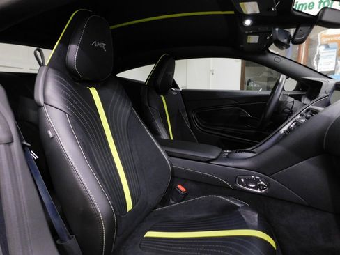 Used 2020 Aston Martin DB11 AMR image 97