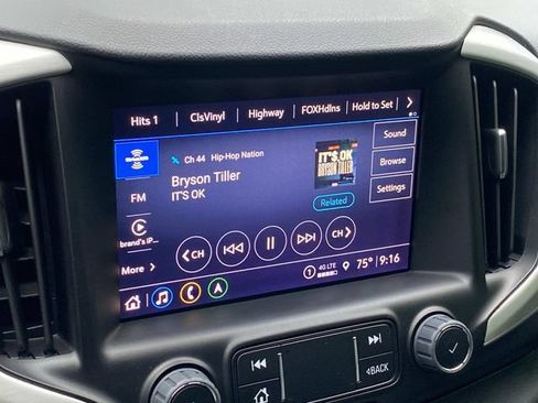 Used 2023 GMC Terrain SLT w/ Infotainment Package II AWD/4WD image 25