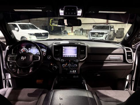 Used 2019 RAM 1500 Big Horn RWD image 27