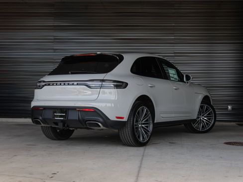 New 2025 Porsche Macan image 7