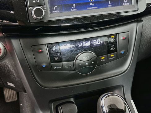 Used 2019 Nissan Sentra SV FWD image 22