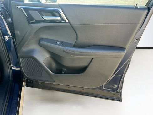 Used 2024 Mitsubishi Outlander SE image 32