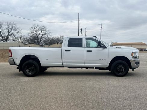 Used 2021 RAM 3500 Tradesman w/ Chrome Appearance Group AWD/4WD image 2