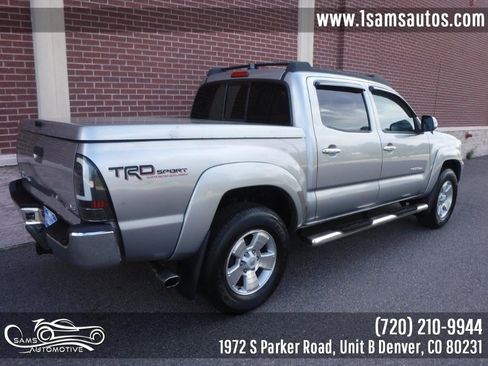 Used 2014 Toyota Tacoma 4x4 Double Cab w/ TRD Sport Package image 3