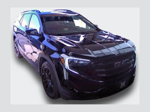 Used 2020 GMC Terrain SLT w/ Preferred Package image 1